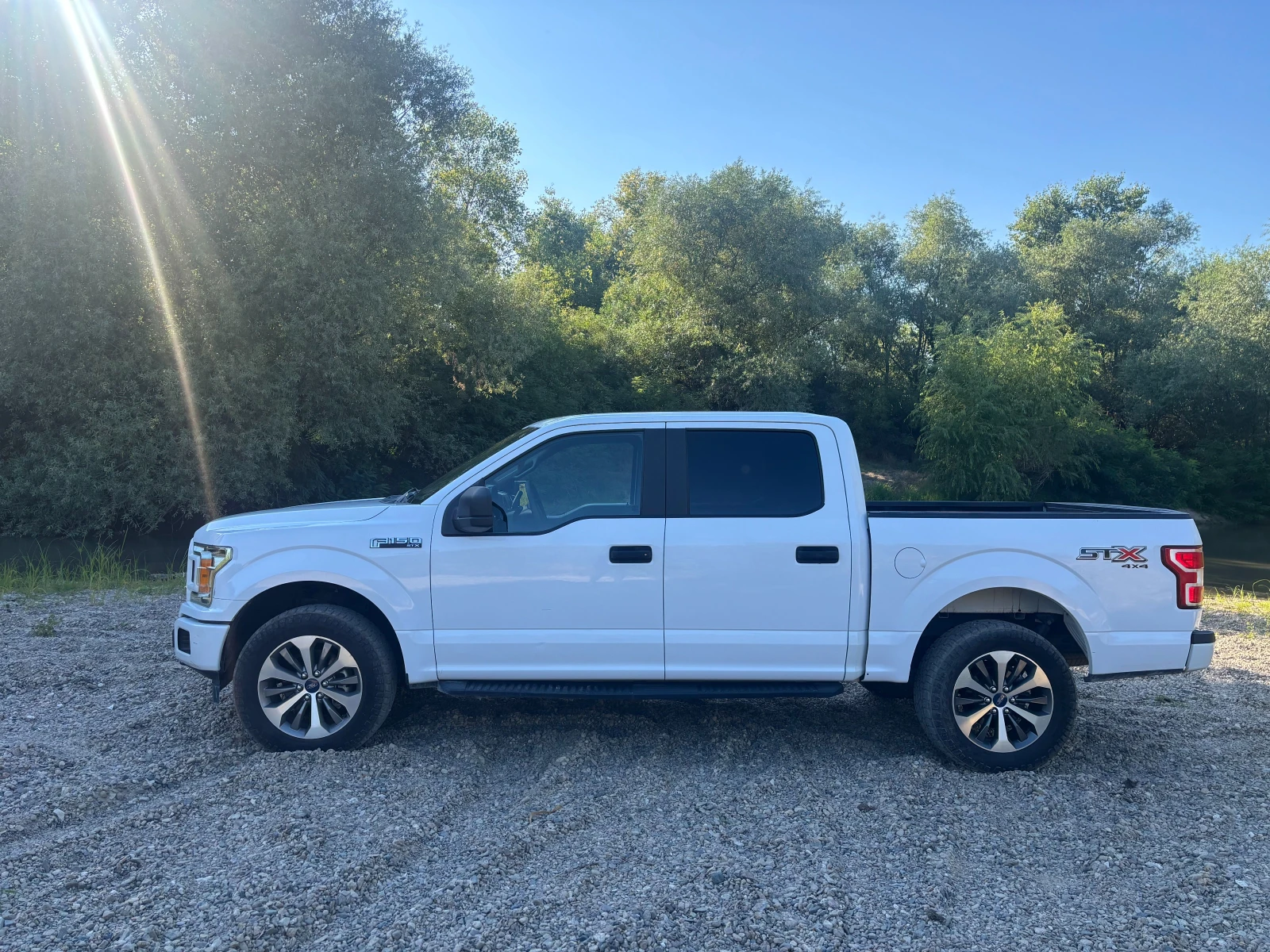 Ford F150 STX 4X4, снимка 2 - Автомобили и джипове - 55693691