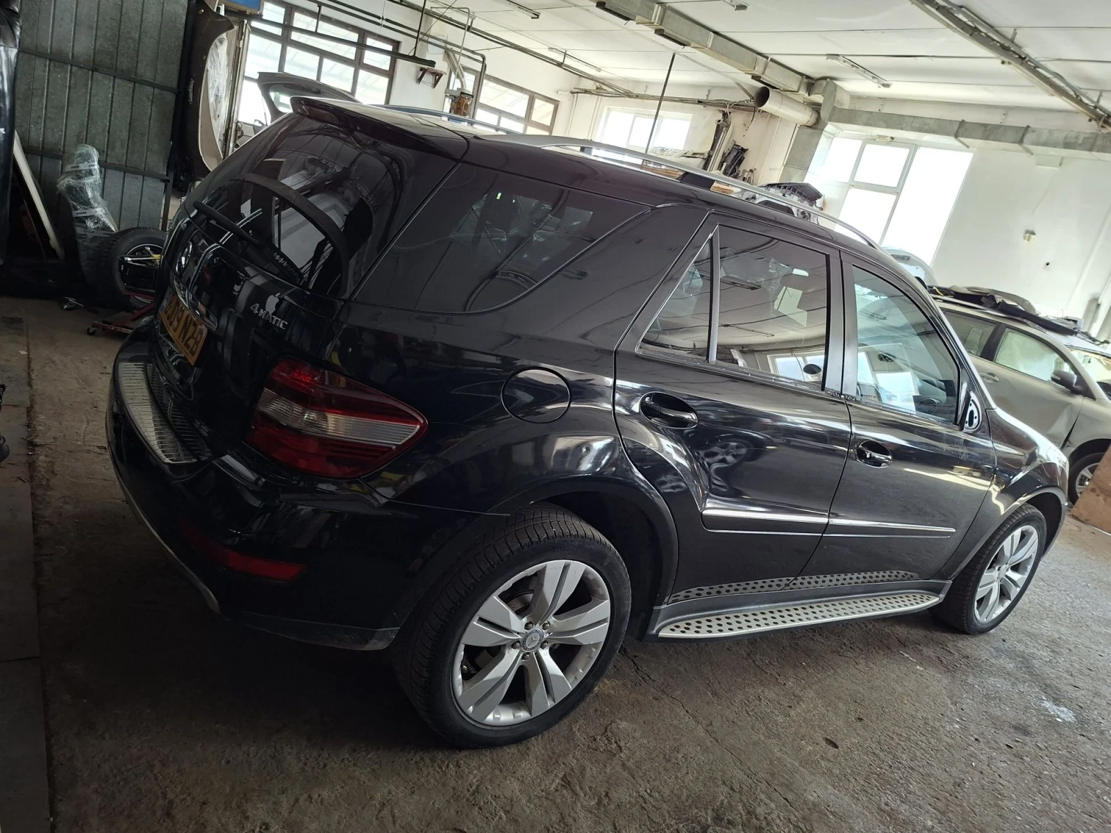 Mercedes-Benz ML Фейс, снимка 5 - Автомобили и джипове - 56438908