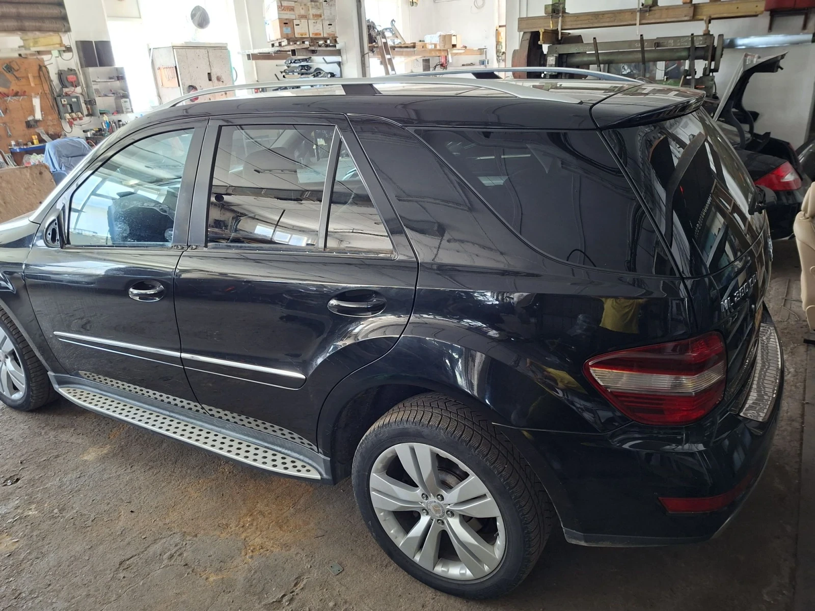 Mercedes-Benz ML Фейс, снимка 4 - Автомобили и джипове - 56438908
