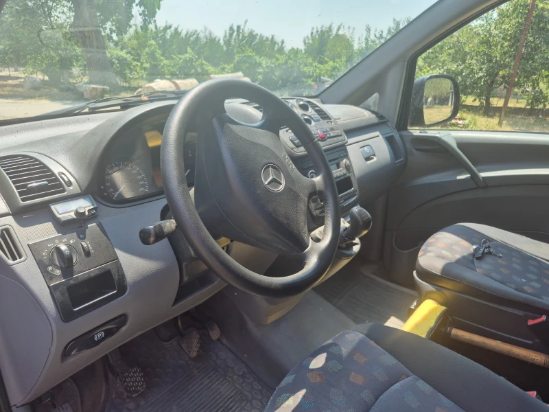 Mercedes-Benz Vito дълга база, снимка 6 - Бусове и автобуси - 52356843