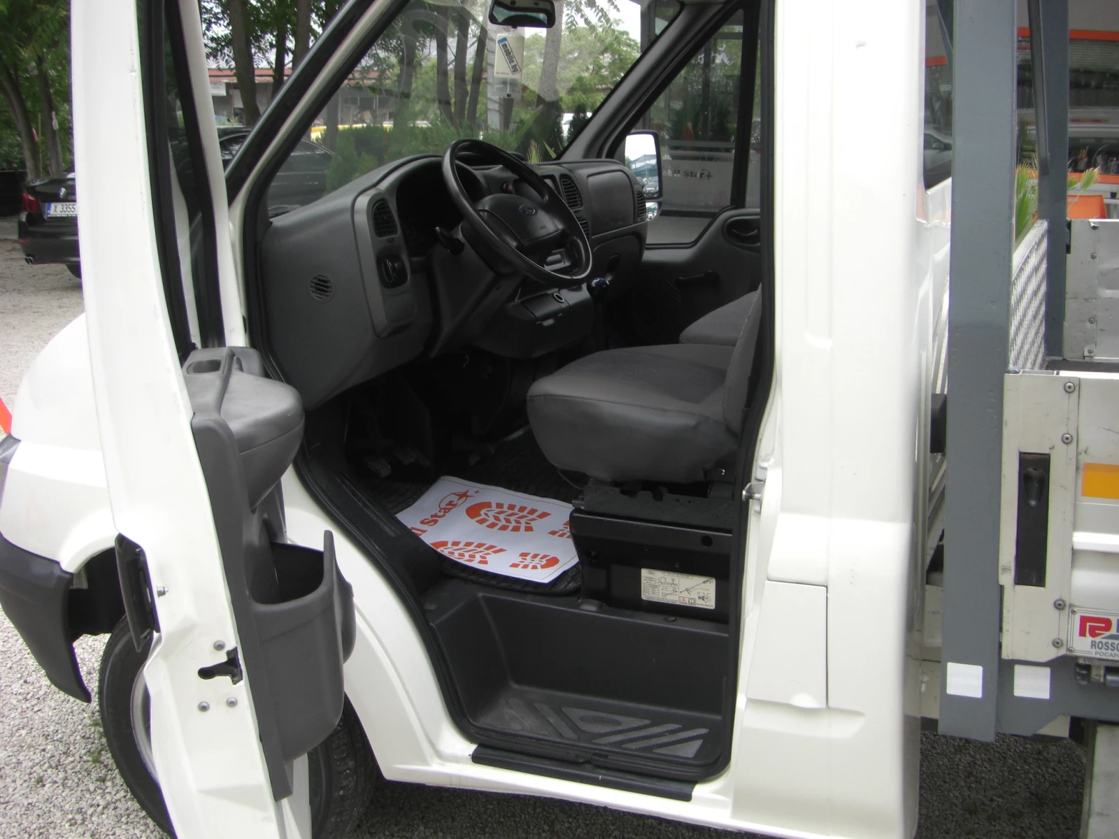 Ford Transit 2.4tdci , снимка 9 - Бусове и автобуси - 54375951