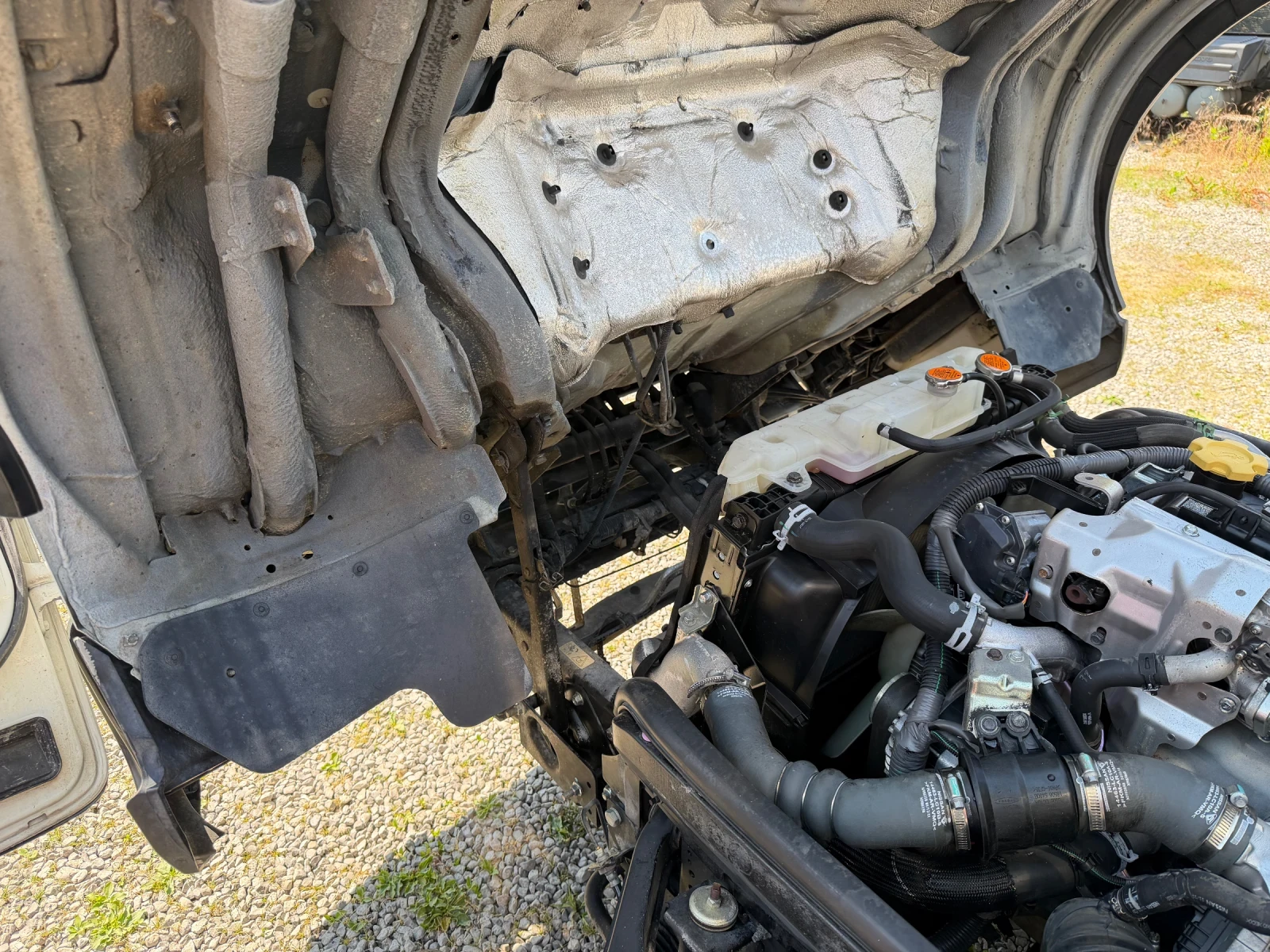 Nissan Kabstar 35.12, снимка 10 - Камиони - 55061649