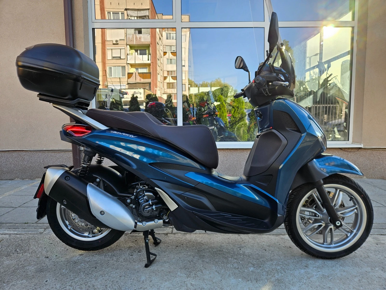 Piaggio Beverly 300ie, HPE, ABS-ASR, 03.2023г. - изображение 2