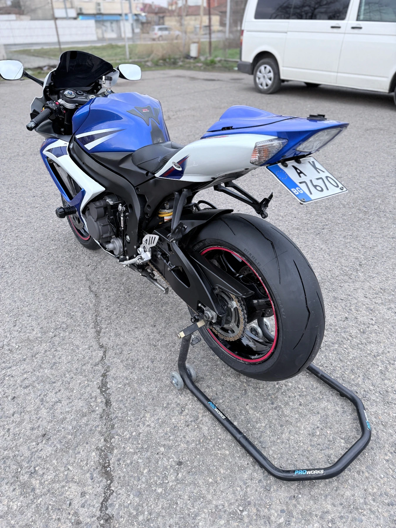 Suzuki Gsxr K7 750, обслужен, шифтър, снимка 4 - Мотоциклети и мототехника - 54046483