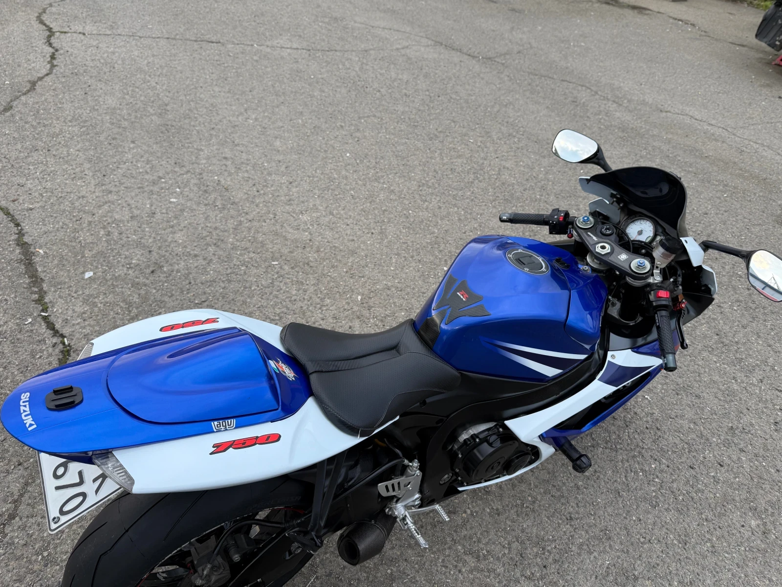 Suzuki Gsxr K7 750, обслужен, шифтър, снимка 8 - Мотоциклети и мототехника - 54046483