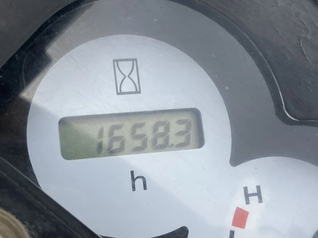 Багер Komatsu PC20MR-2 - ОЧАКВАН 15.09.2026!!!, снимка 9 - Индустриална техника - 54347358