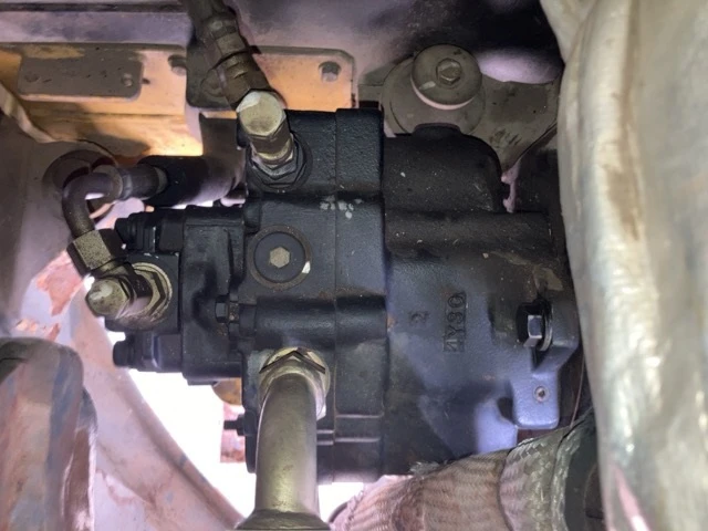 Багер Komatsu PC20MR-2 - ОЧАКВАН 15.09.2026!!!, снимка 11 - Индустриална техника - 54347358