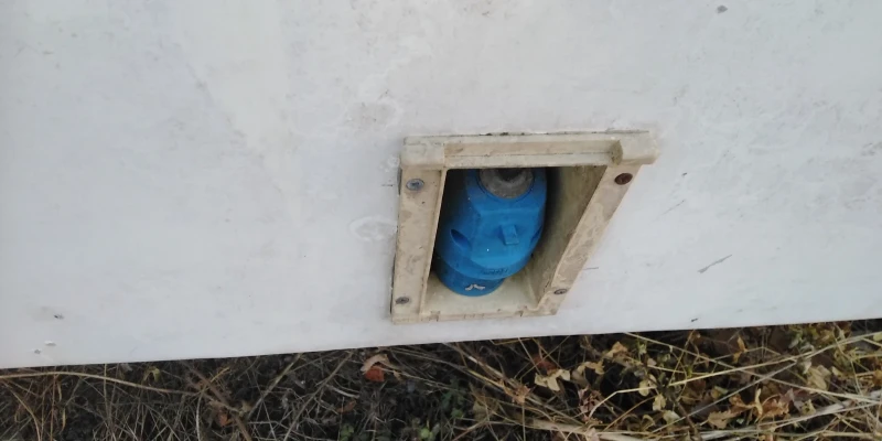 Каравана Adria L 450qr , снимка 7 - Каравани и кемпери - 52283672