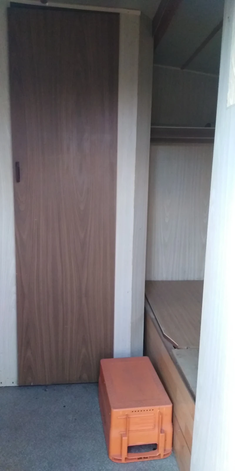 Каравана Adria L 450qr , снимка 2 - Каравани и кемпери - 52283672