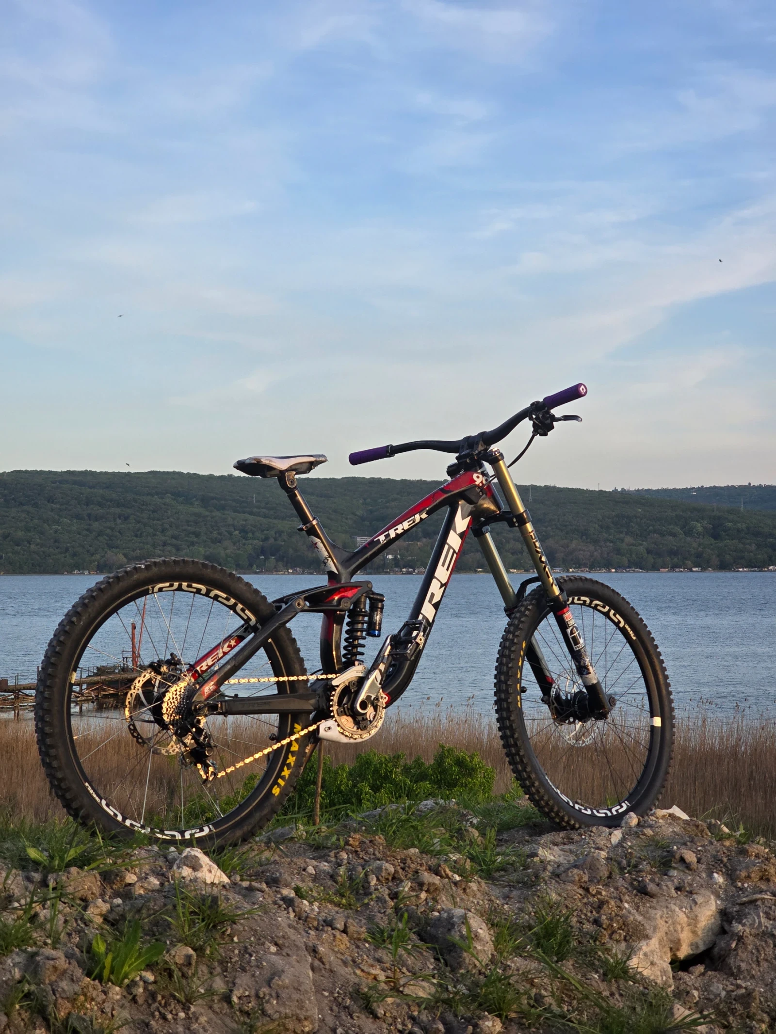  Session 9.9 carbon  | Mobile.bg   6