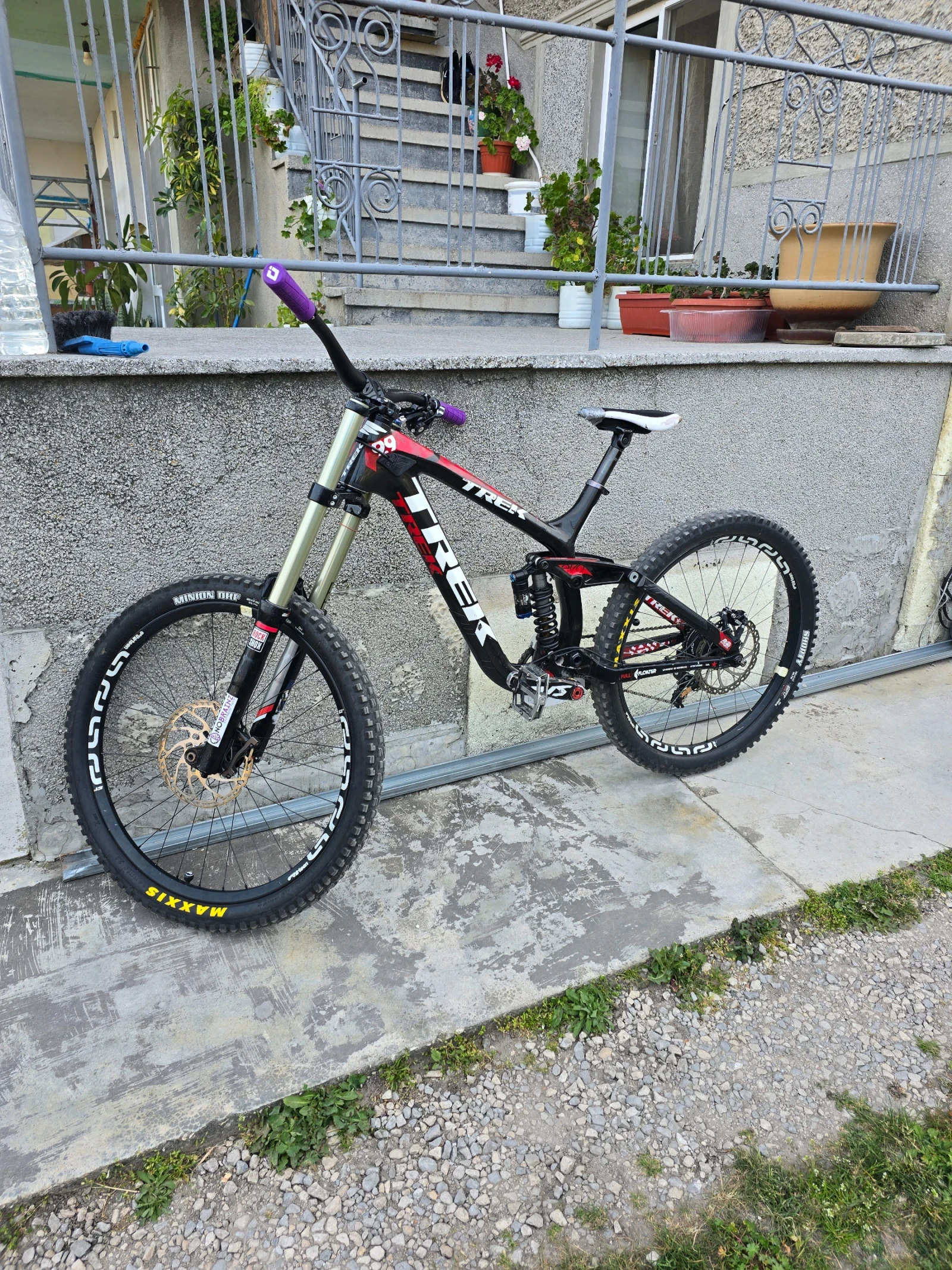  Session 9.9 carbon  | Mobile.bg   7