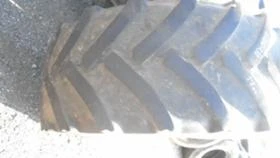 Гуми, снимка 2