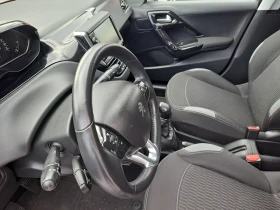 Peugeot 208 1.2i - ЕURO 6B 103 000kм, снимка 12