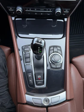 BMW 5 Gran Turismo 535d xDrive, снимка 10