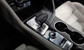 Genesis G70, снимка 9