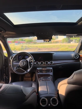 Mercedes-Benz E 300, снимка 10