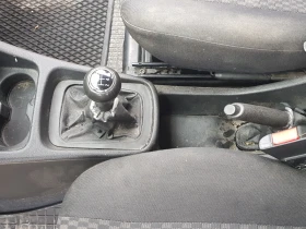 Opel Zafira, снимка 13 — Bazar.bg Opel Zafira, снимка 13