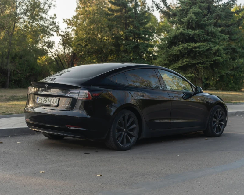 Tesla Model 3 Long range 4х4, снимка 15 - Автомобили и джипове - 47462350