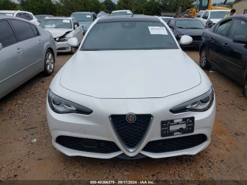 Alfa Romeo Giulia TI SPORT AWD* ПОДГРЕВ НА СЕДАЛКИ И ВОЛАН* КАМЕРА* , снимка 7 - Автомобили и джипове - 47867875