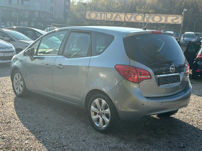 Opel Meriva 1.7 CDTI, снимка 4 - Автомобили и джипове - 48000536