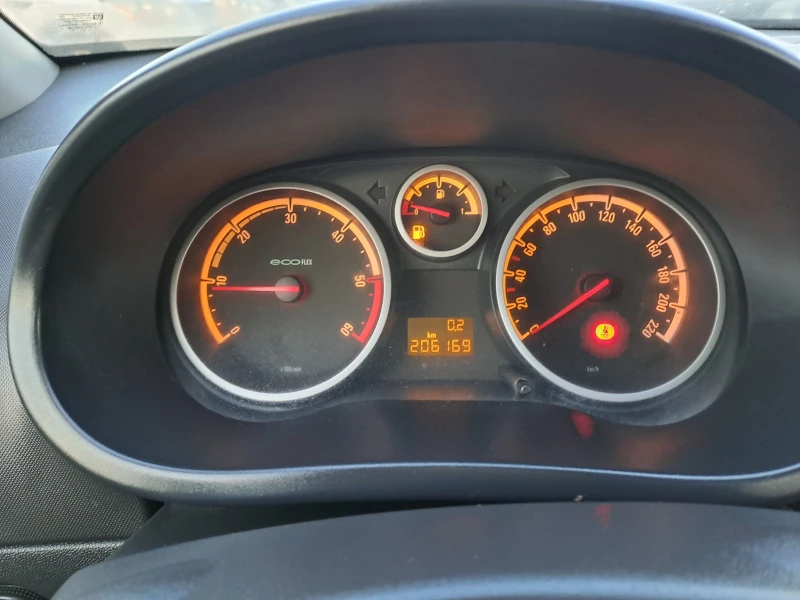 Opel Corsa 1.3 cdti, снимка 13 - Автомобили и джипове - 48732554