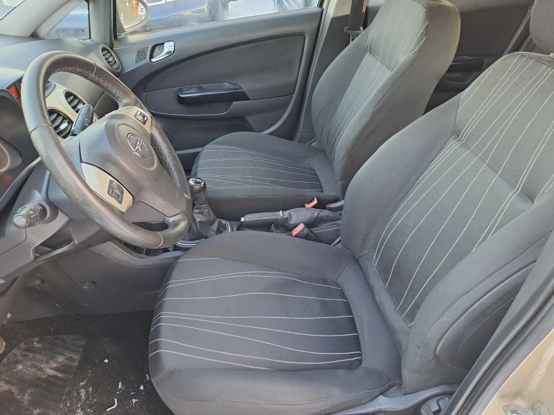 Opel Corsa 1.3 cdti, снимка 7 - Автомобили и джипове - 48732554