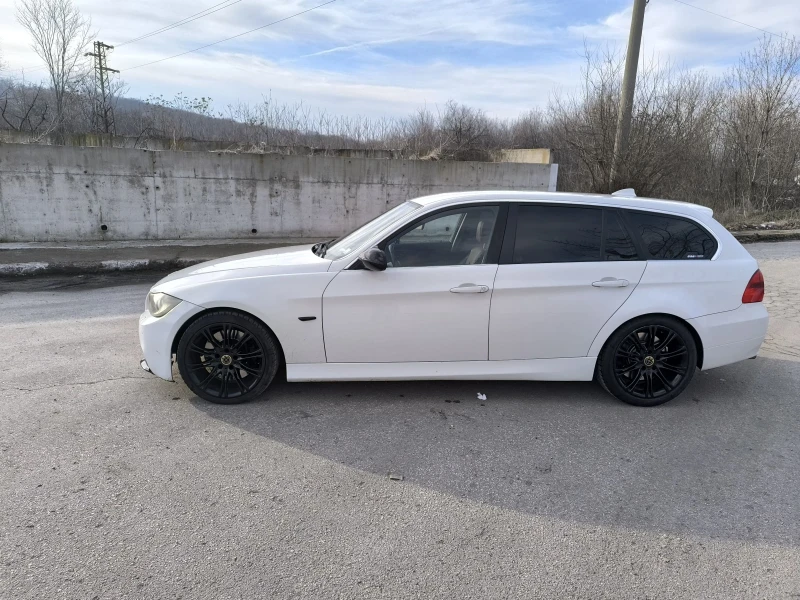 BMW 330, снимка 3 - Автомобили и джипове - 48783325