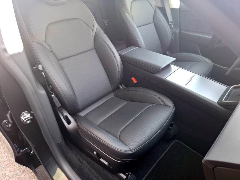 Tesla Model Y Long Range Dual Motor Нов автомобил!, снимка 12 - Автомобили и джипове - 50767549