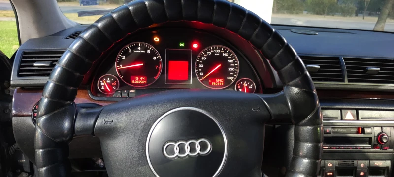 Audi A4, снимка 4 - Автомобили и джипове - 50772707