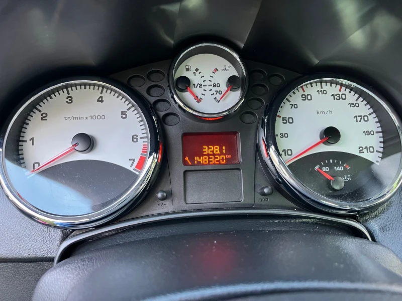 Peugeot 207, снимка 11 - Автомобили и джипове - 52807963