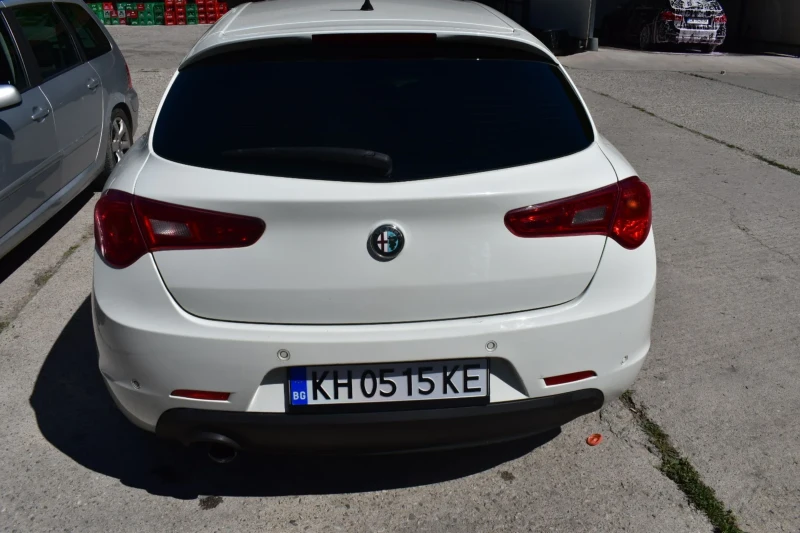 Alfa Romeo Giulietta, снимка 6 - Автомобили и джипове - 51984347