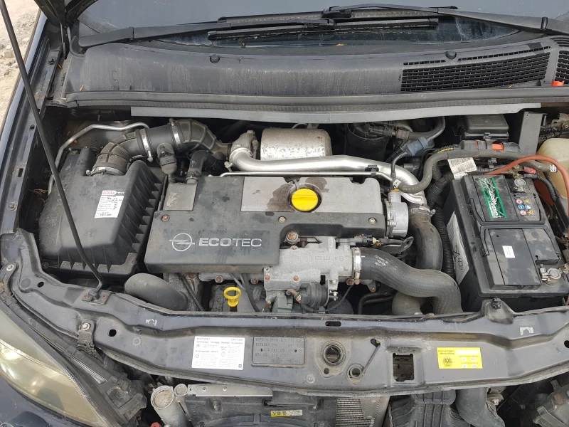 Opel Zafira, снимка 11 - Автомобили и джипове - 52793846
