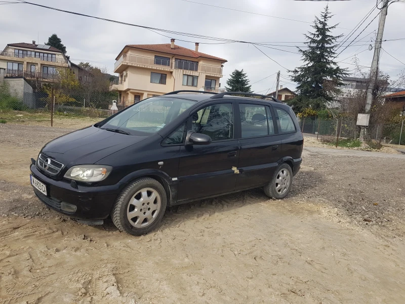 Opel Zafira, снимка 14 - Автомобили и джипове - 52793846