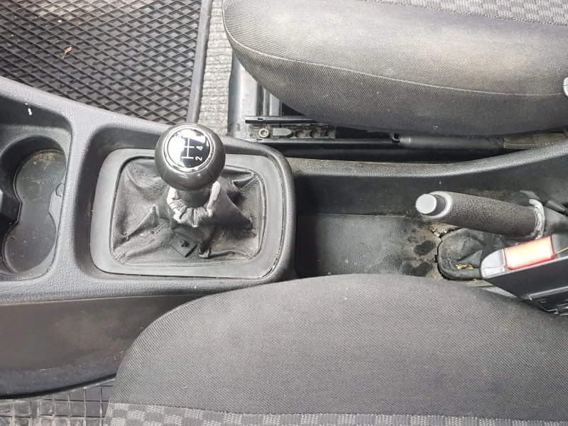 Opel Zafira, снимка 13 - Автомобили и джипове - 52793846