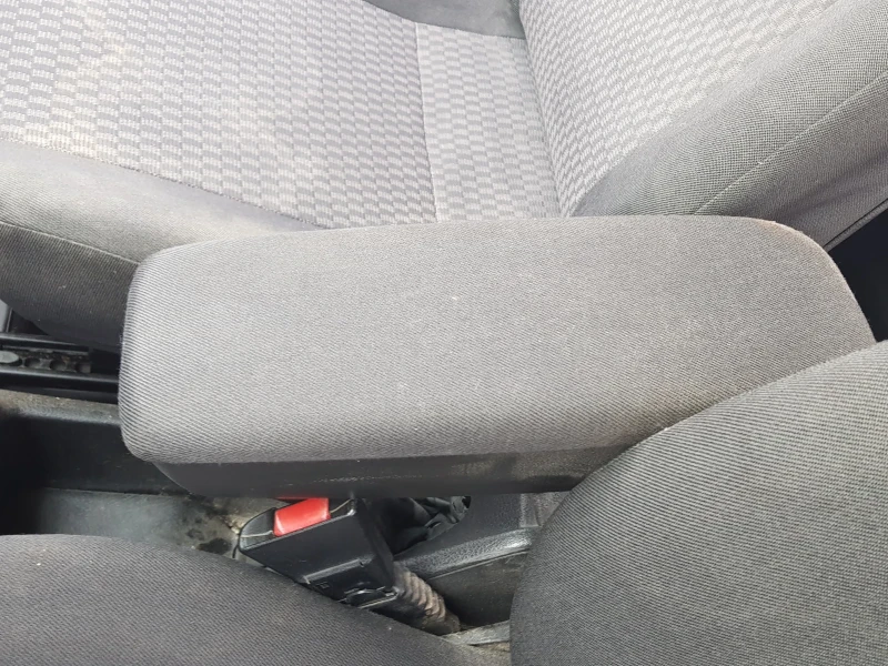 Opel Zafira, снимка 2 - Автомобили и джипове - 52793846