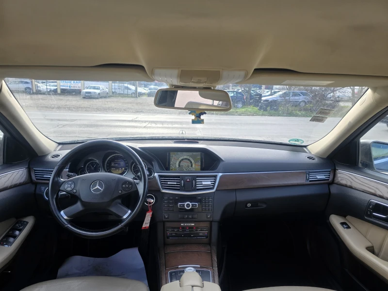 Mercedes-Benz E 350 КАТО НОВ/DISTRONIC/4MATIC/265hp - 21999 лв. - 88812003 | Car24.bg