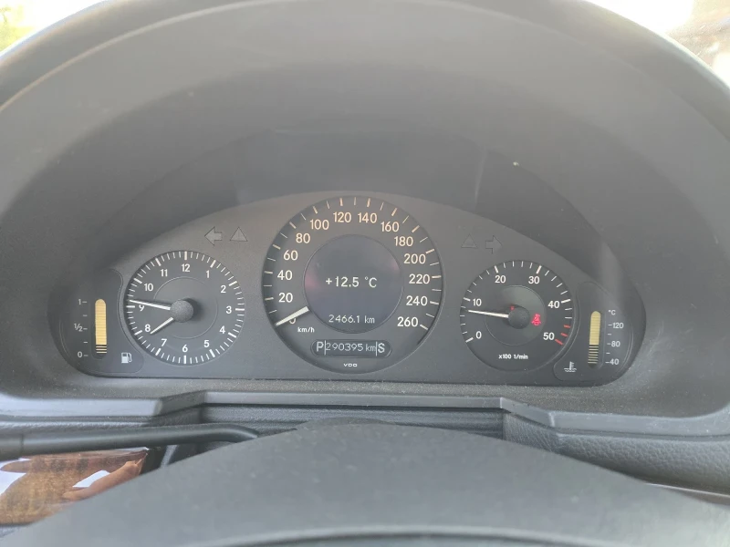 Mercedes-Benz E 220 2.2CDI 150к.с Панорама Топ състояние - 7300 лв. - 15517141 | Car24.bg