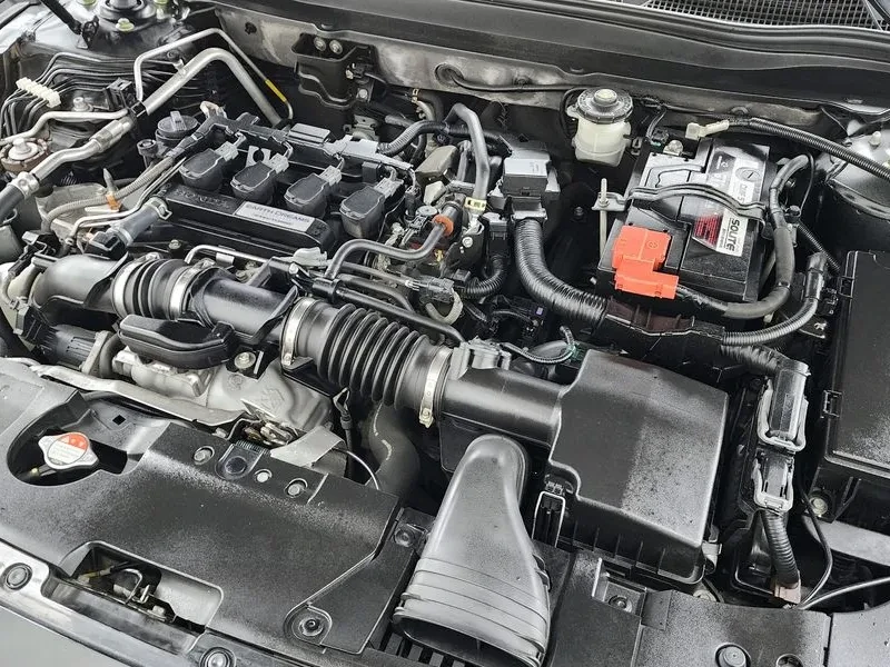 Honda Accord 1.5 TURBO, снимка 6 - Автомобили и джипове - 55207385