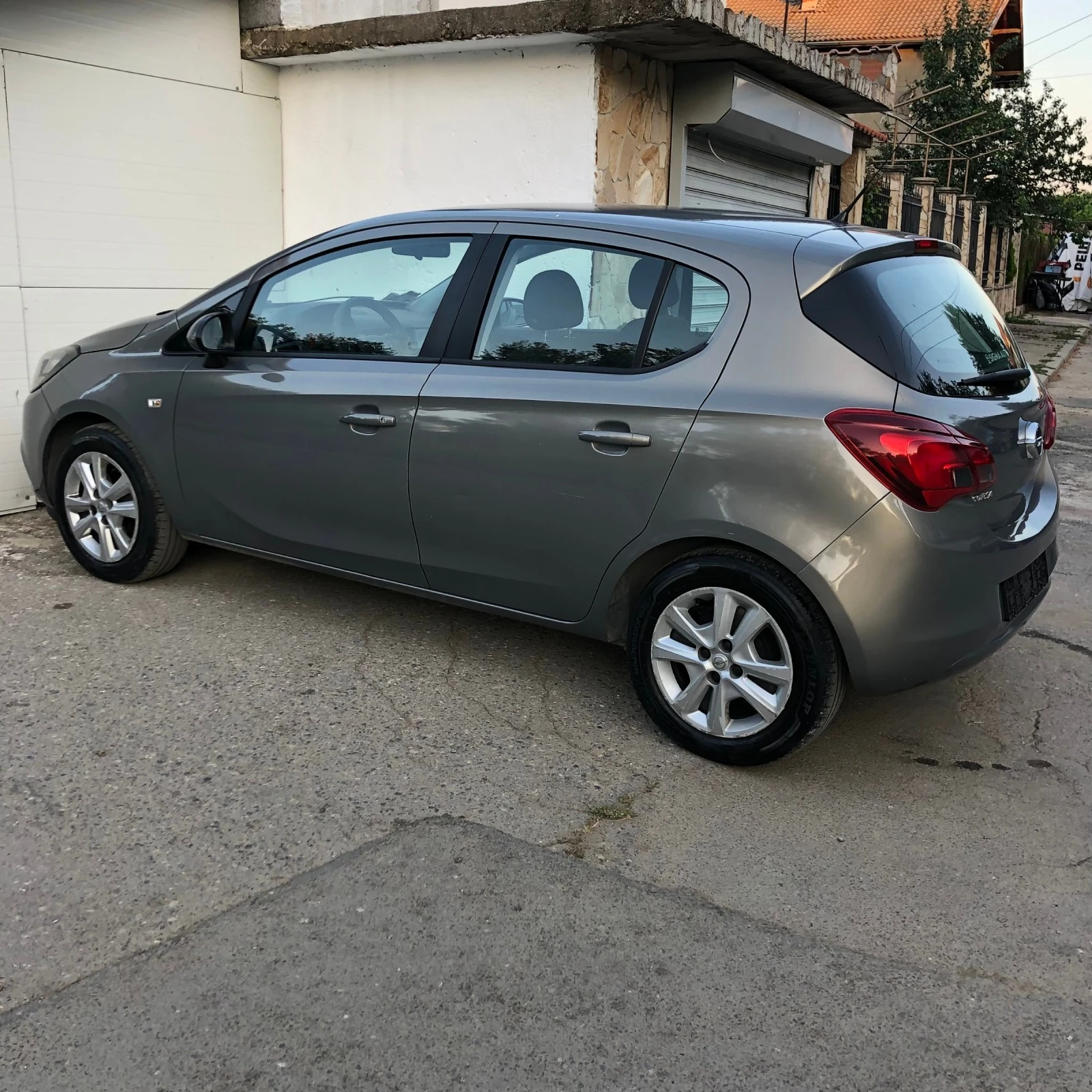 Opel Corsa 1.4 LPG 90Hp - изображение 3