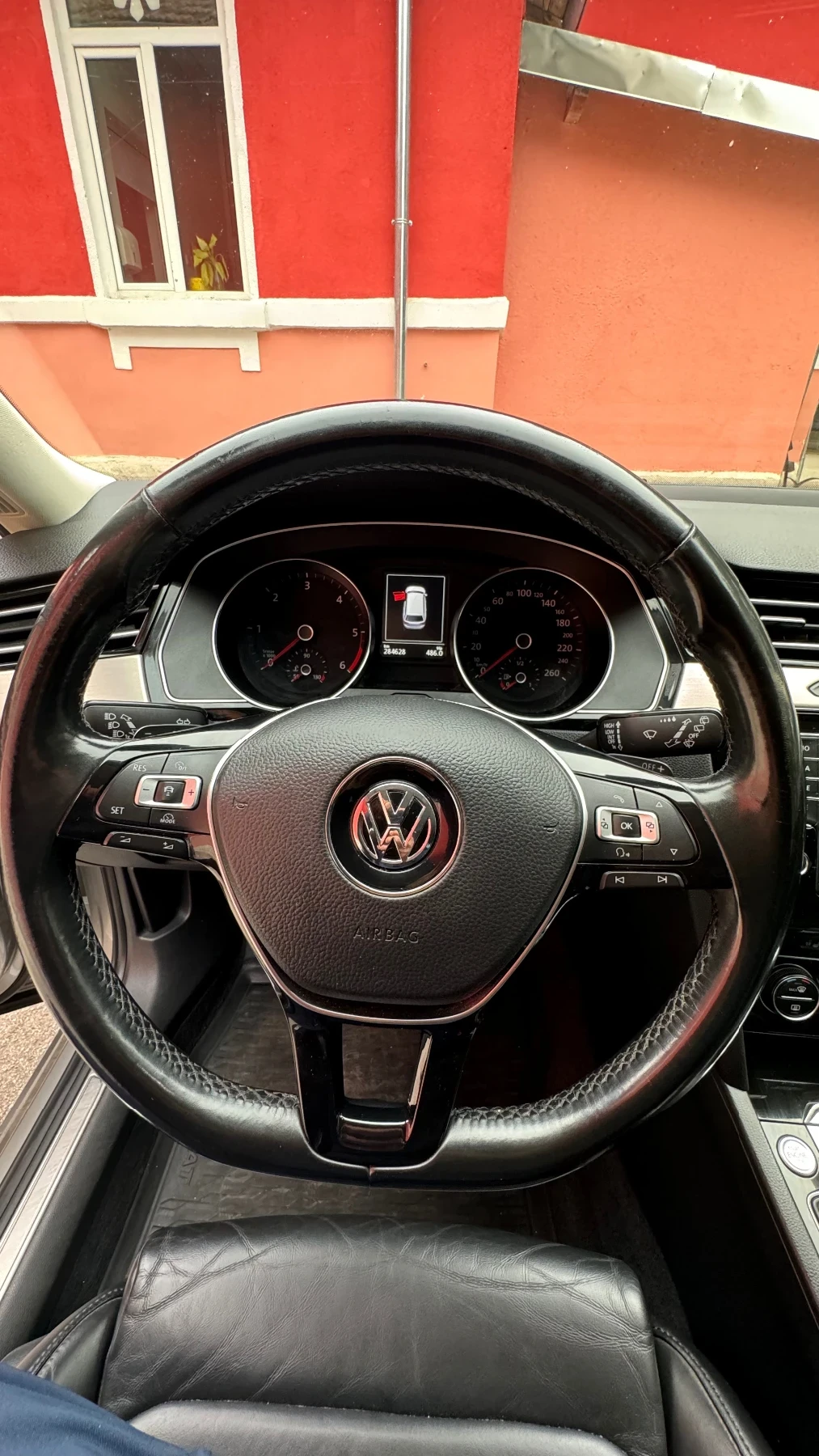VW Passat B8 Highline 2.0TDI 190.. EURO 6B Distronic | Mobile.bg   13