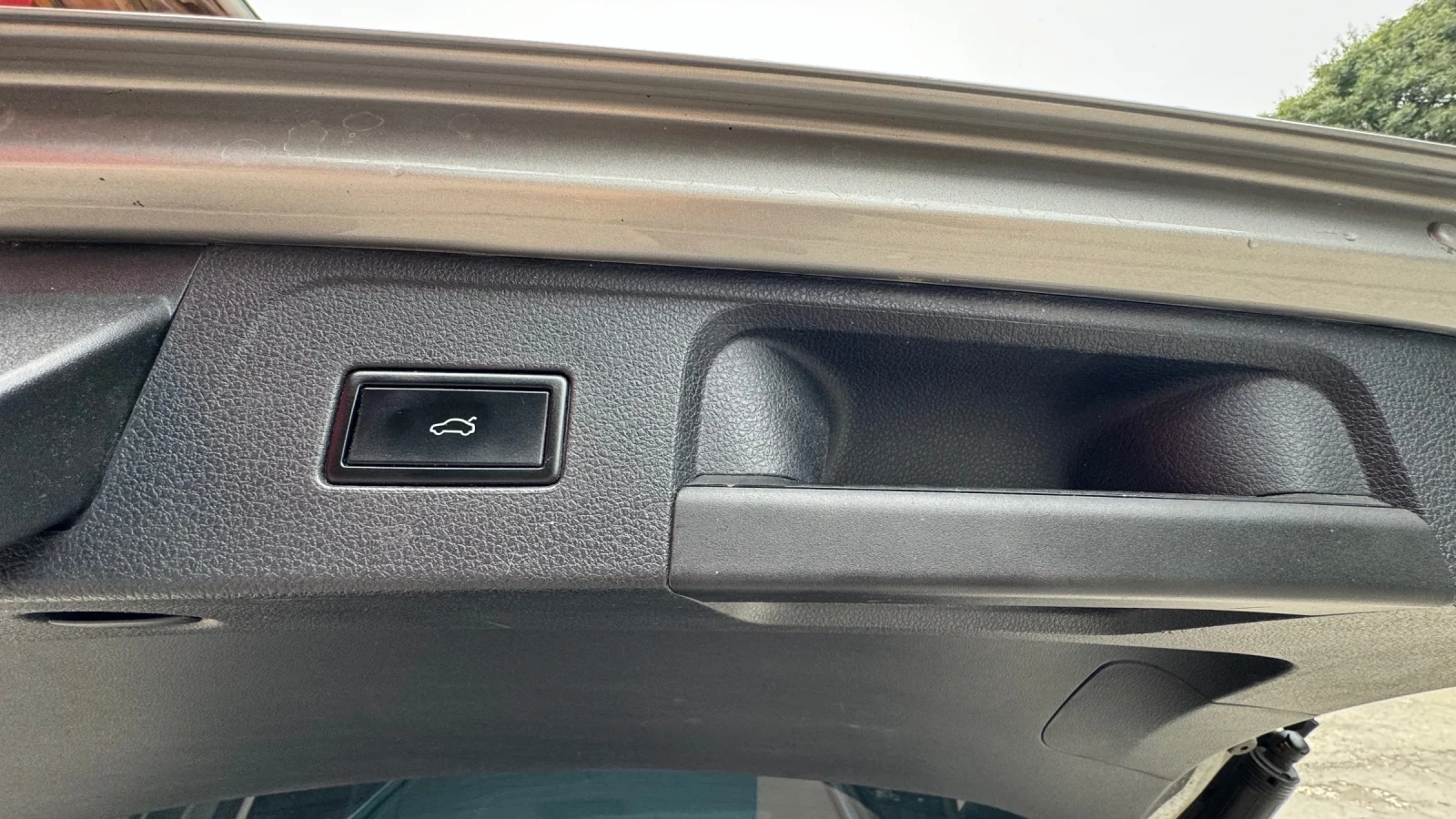 VW Passat B8 Highline 2.0TDI 190к.с. EURO 6B Distronic - изображение 8