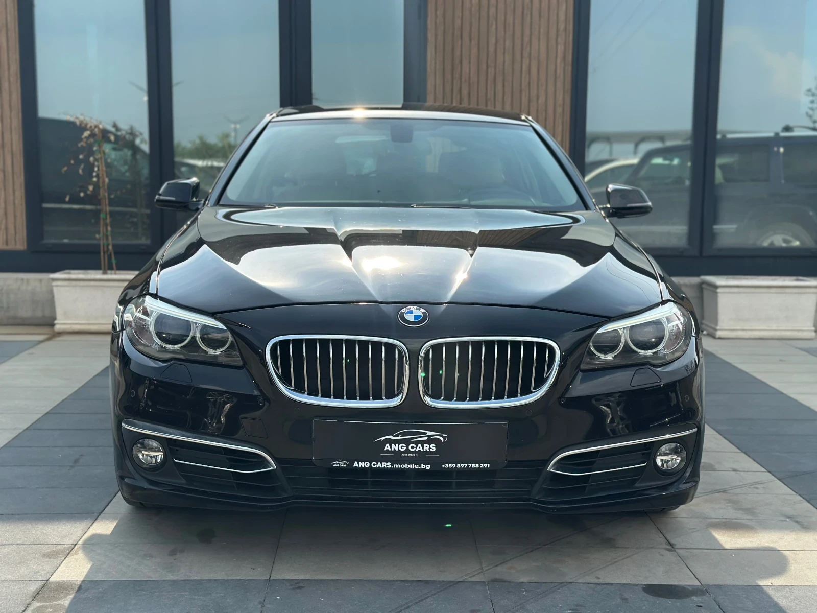 BMW 520 * Facelift* Luxury* АВТОМАТИК* 2015г.*  - изображение 3