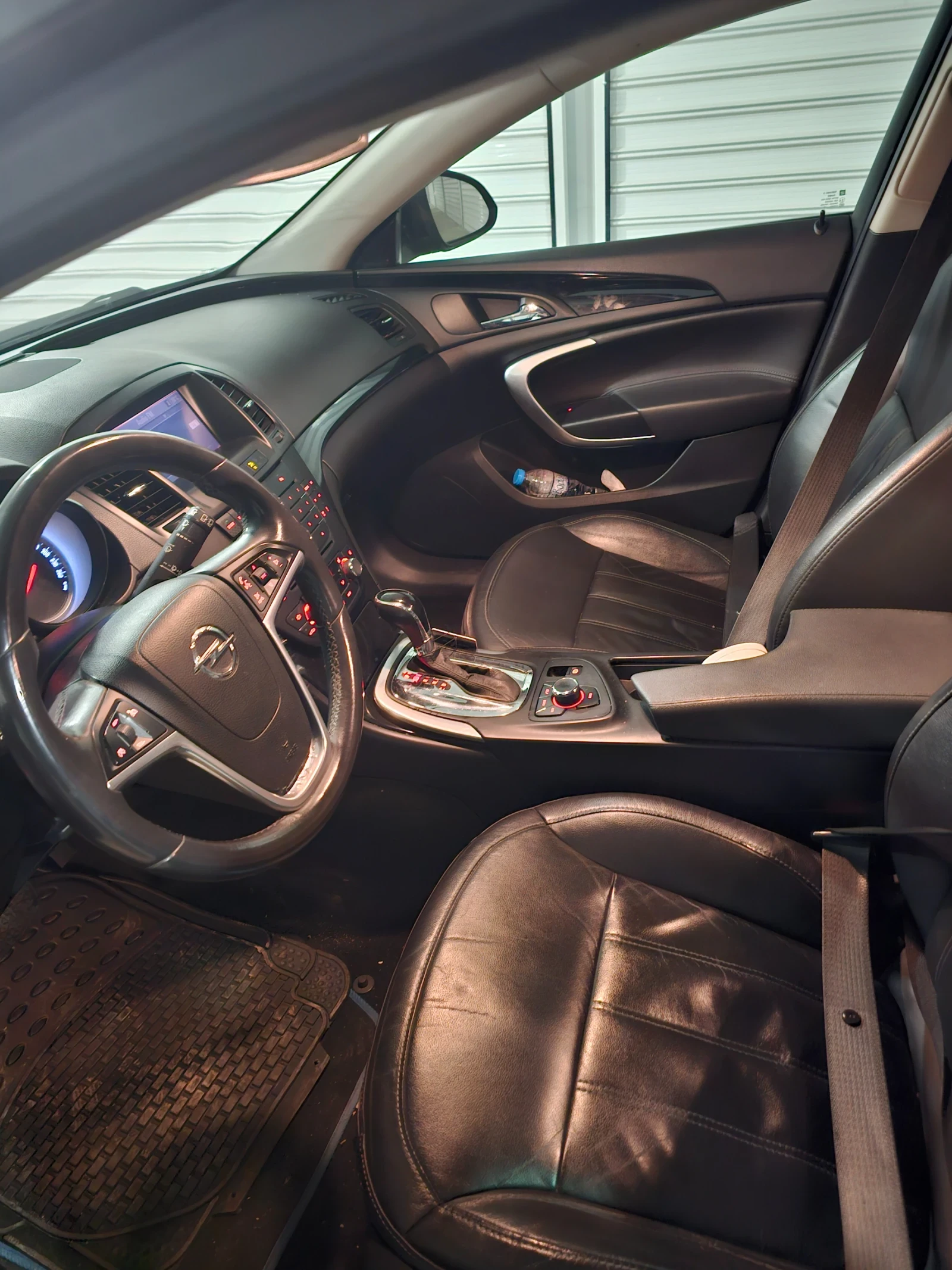 Opel Insignia 2.0 - изображение 3
