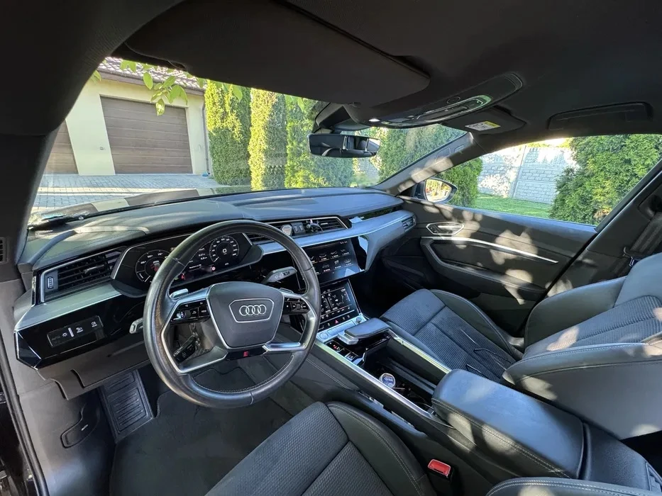 Audi E-Tron 50 Sportback Quattro - изображение 5