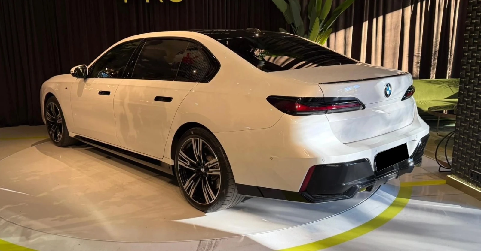 BMW 740 d xDrive M-Sport Pack | Mobile.bg   3