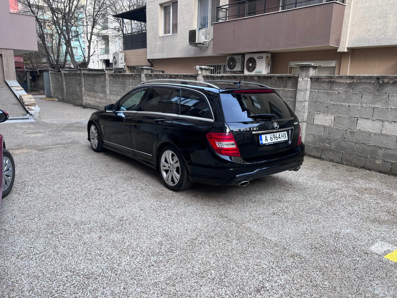 Mercedes-Benz C 300 300CDI 4matic DISTRONIC+  - изображение 3
