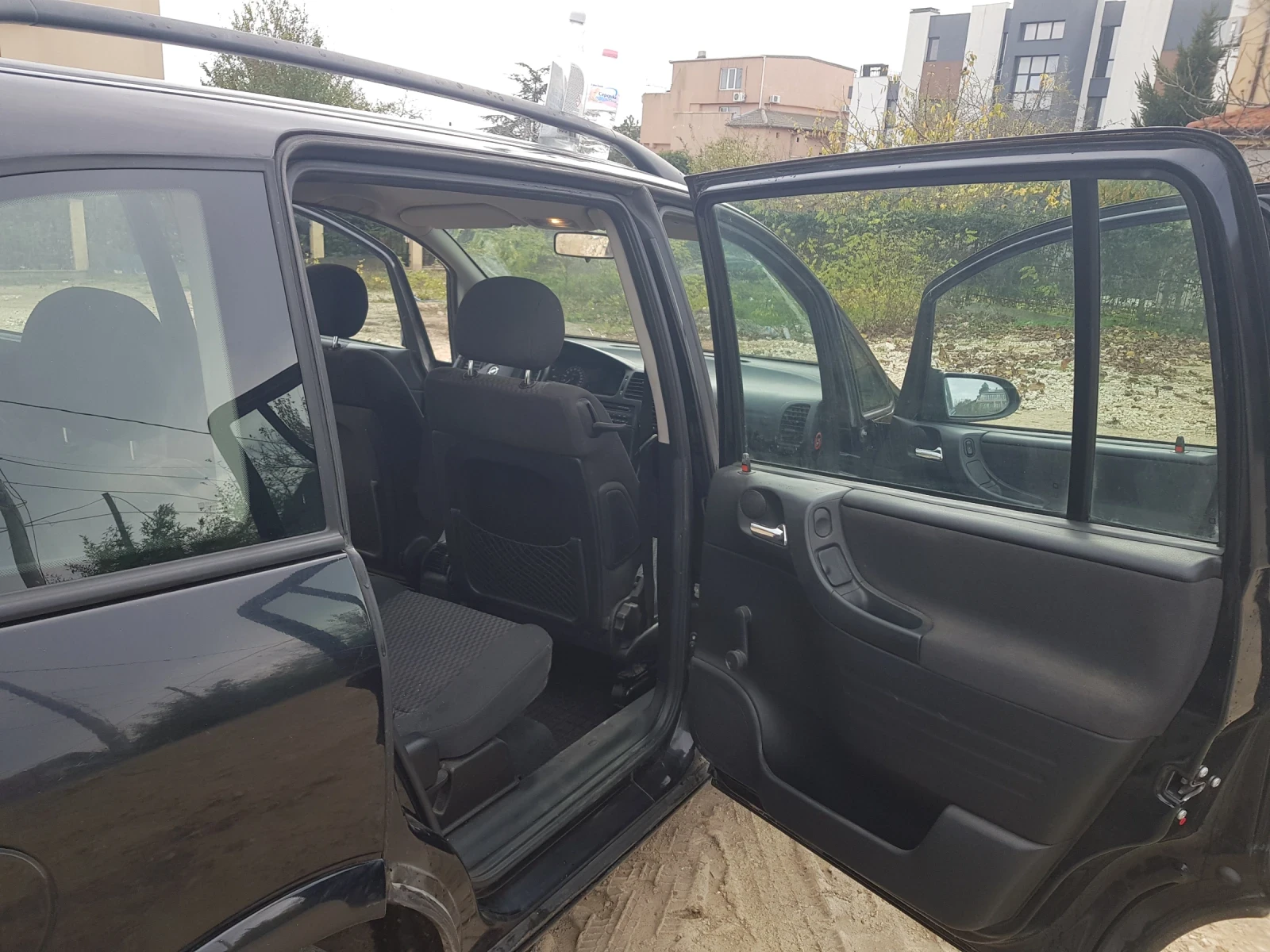 Opel Zafira  - изображение 8