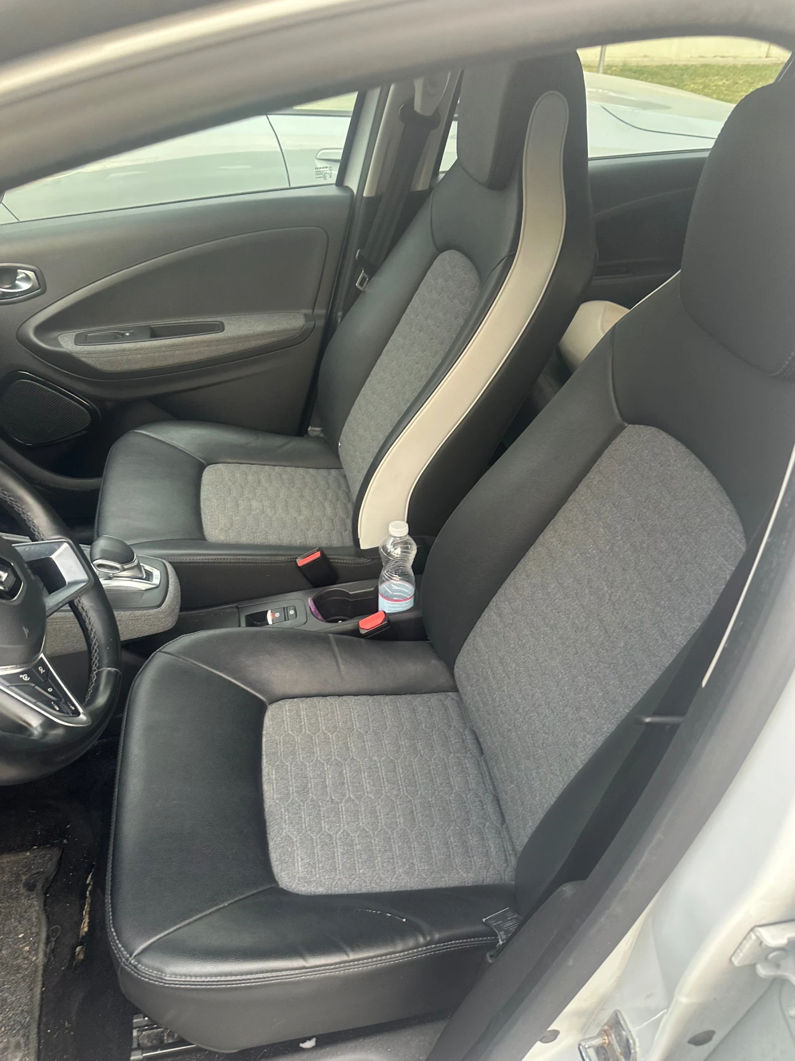 Renault Zoe Intense R135 52kw CCS SOH 91%, снимка 8 - Автомобили и джипове - 53644784