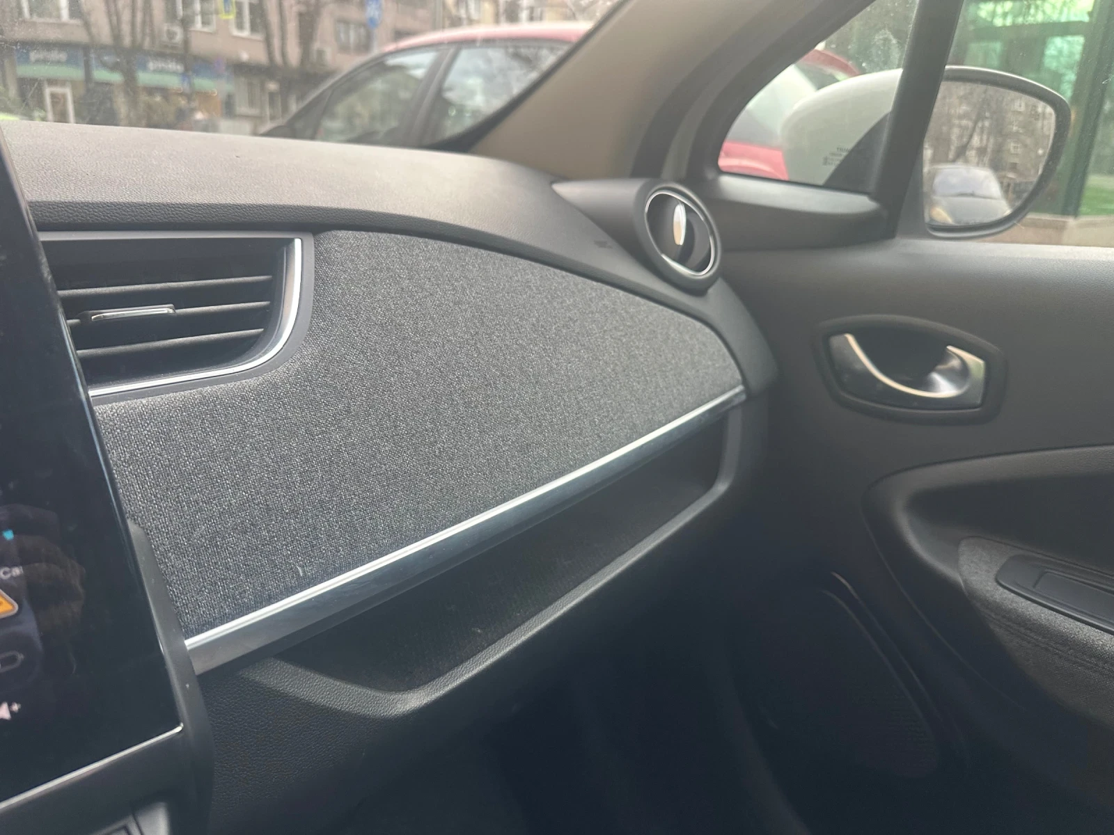 Renault Zoe Intense R135 52kw CCS SOH 91%, снимка 11 - Автомобили и джипове - 53644784