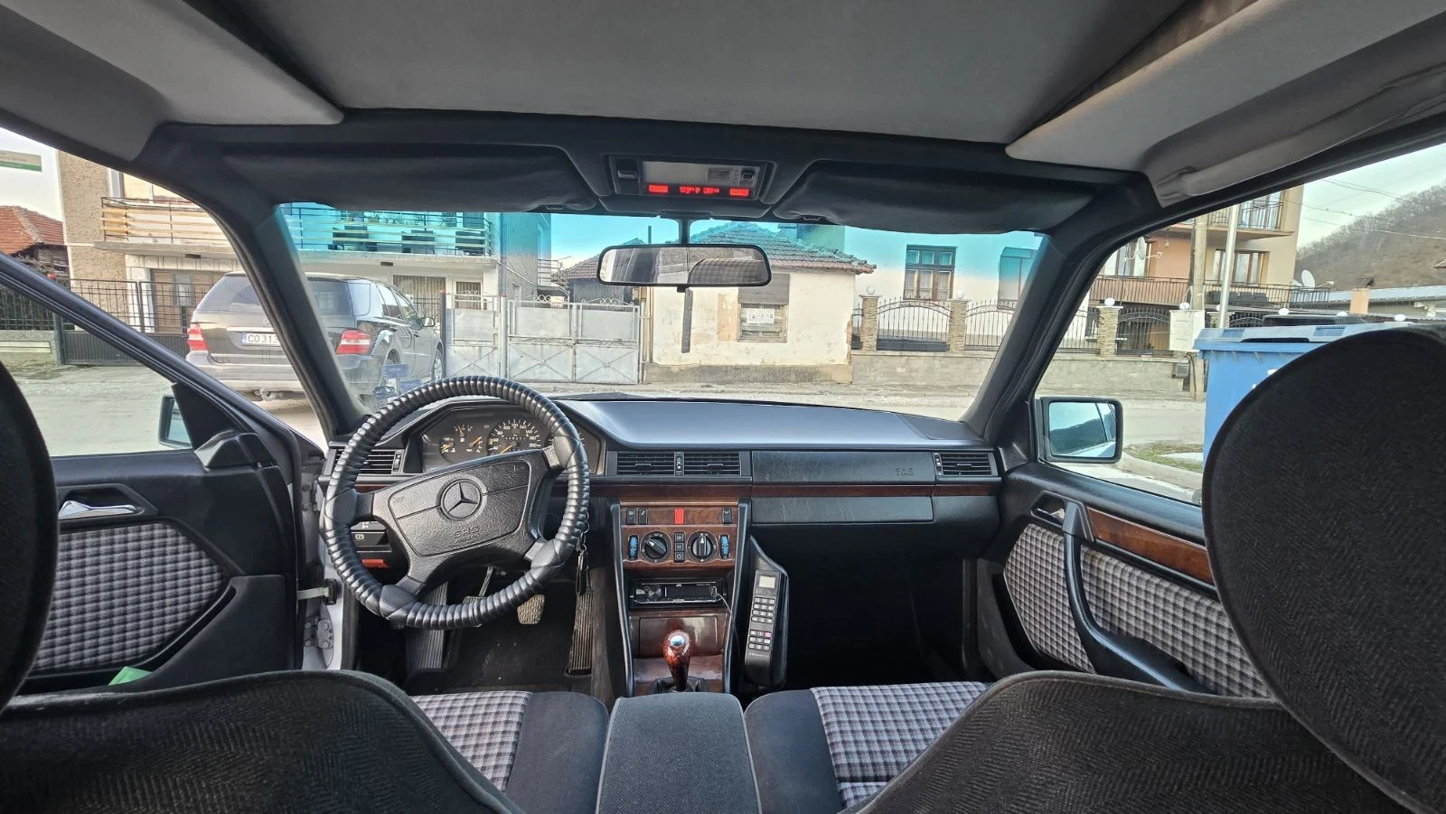 Mercedes-Benz 124 �250 | Mobile.bg � ����������� 17